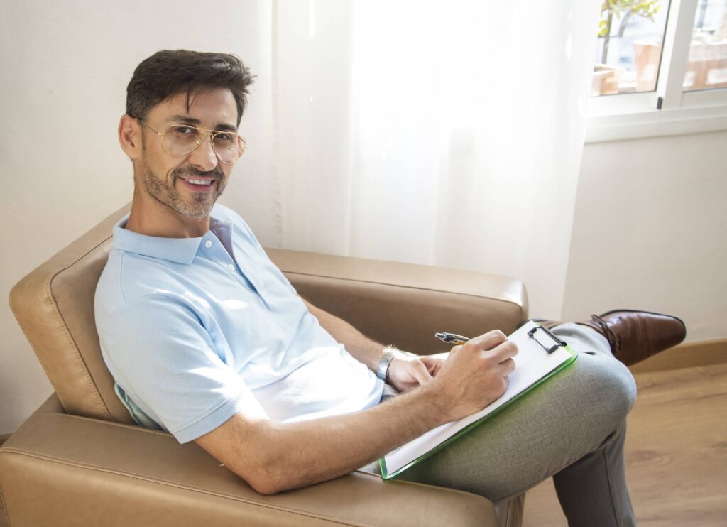 Álvaro De la Torre Psicólogo ansiedad en Gràcia, Barcelona